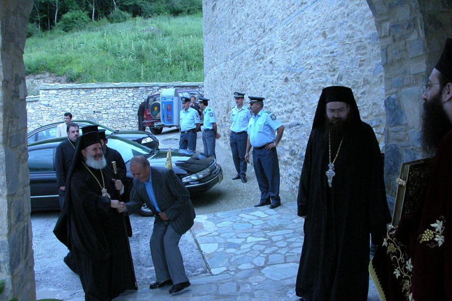Χριστόδουλος 001