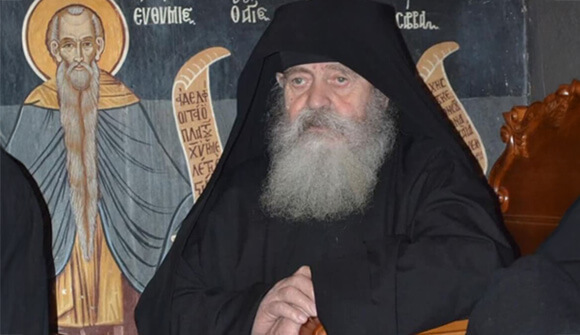 Ανακοίνωση τριετούς Μνημοσύνου πατρός Διονυσίου